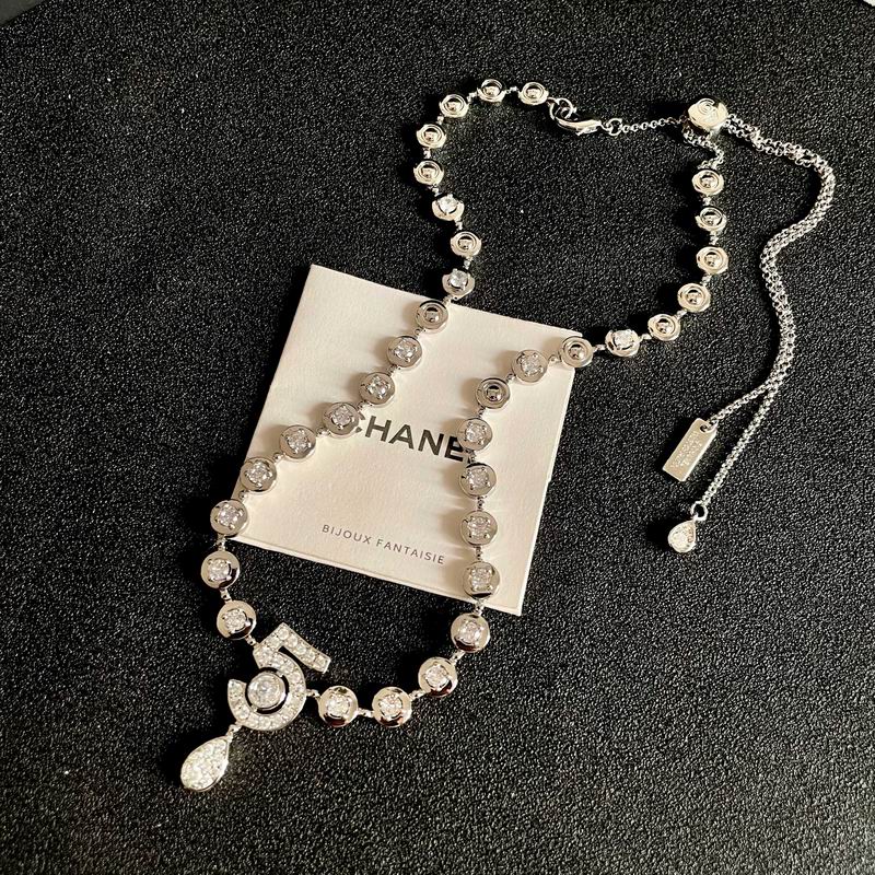 Chanel Necklace 04yxs58